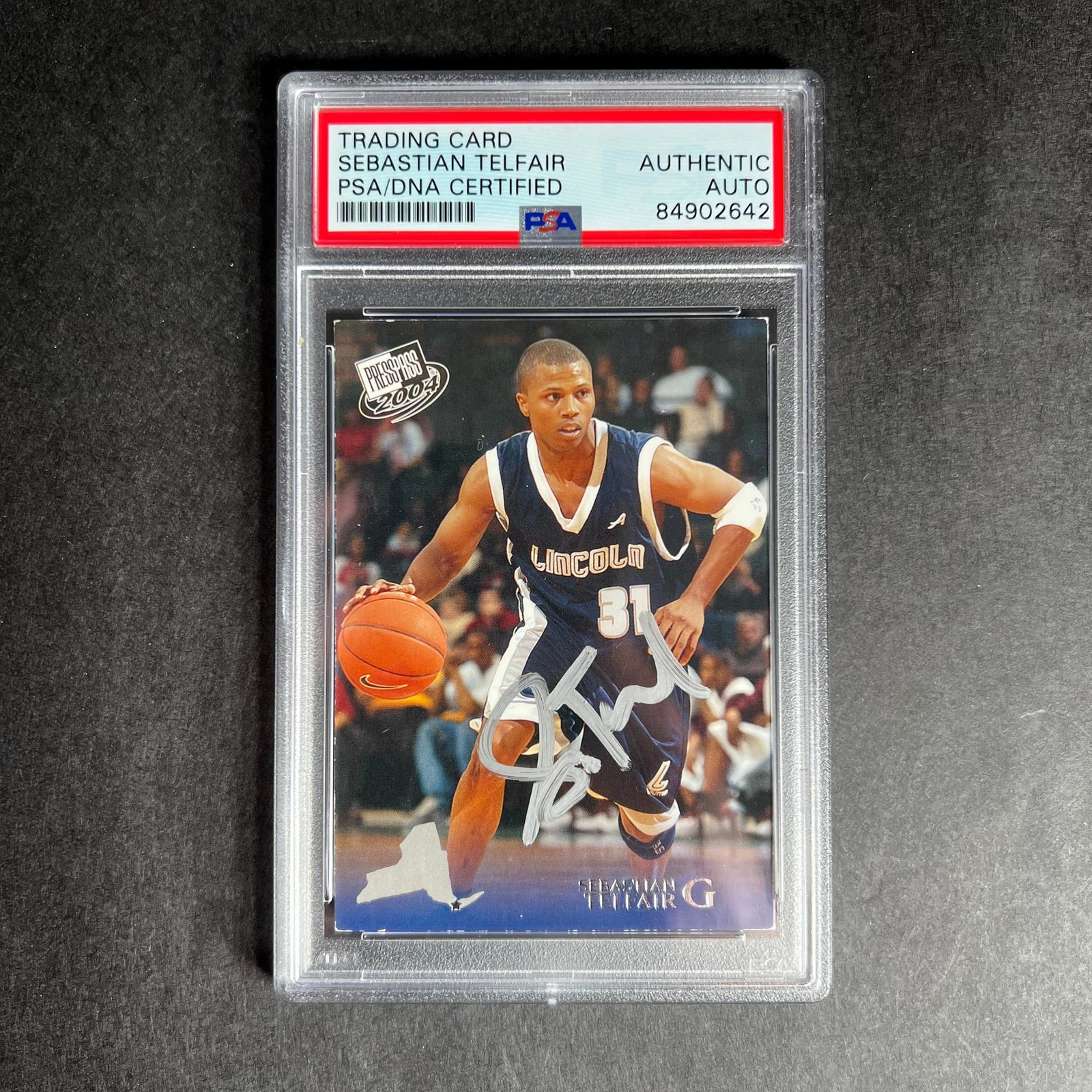 2004 Press Pass #30 Sebastian Telfair Signed Card AUTO PSA/DNA Slabbed Lincoln

