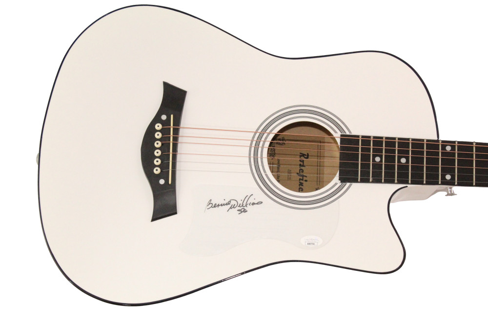 Bernie Williams Signed Autograph Acoustic Guitar - New York Yankees Star JSA COA
