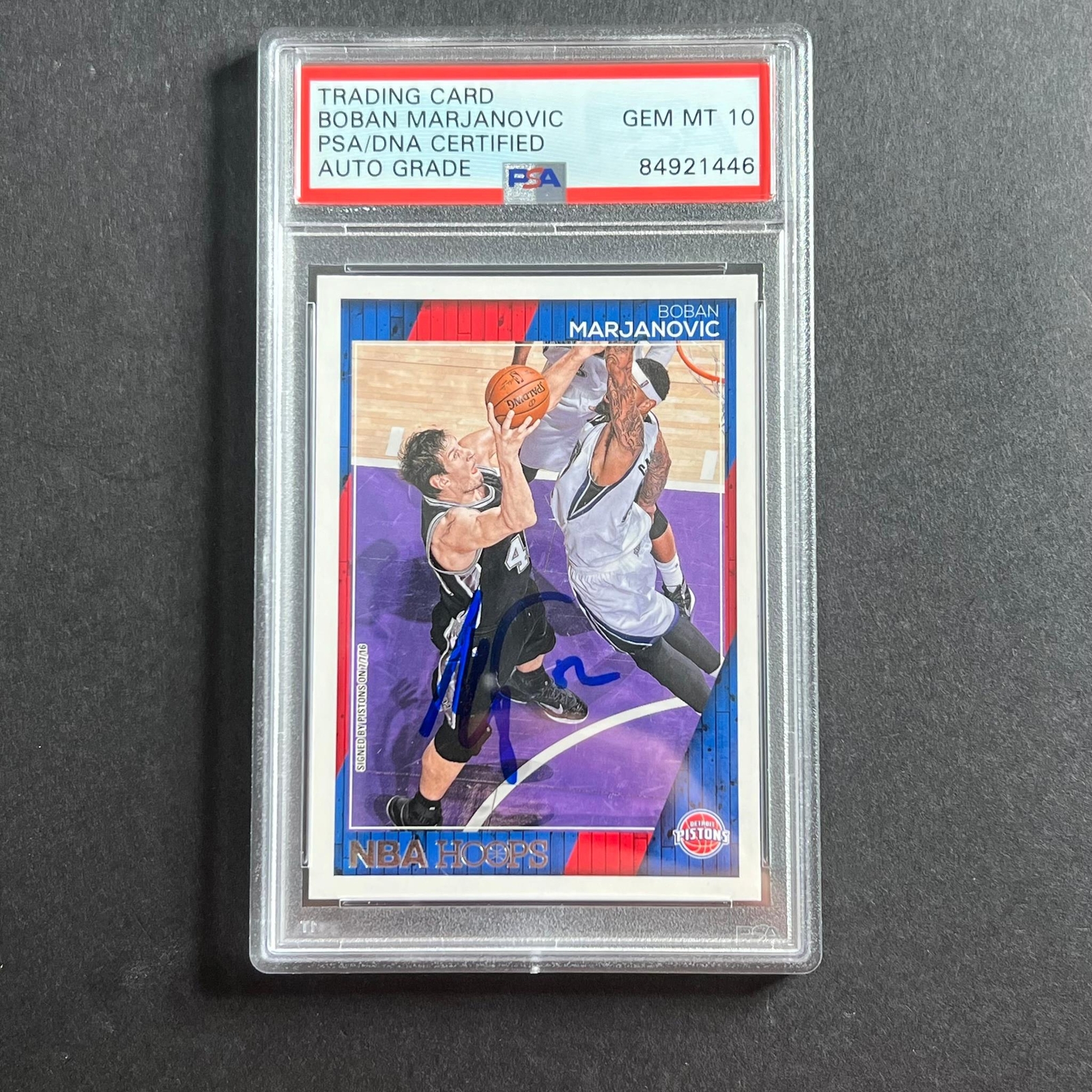 2016-17 NBA Hoops #233 Boban Marjanovic signed Auto 10 Card PSA/DNA Slabbed Pist
