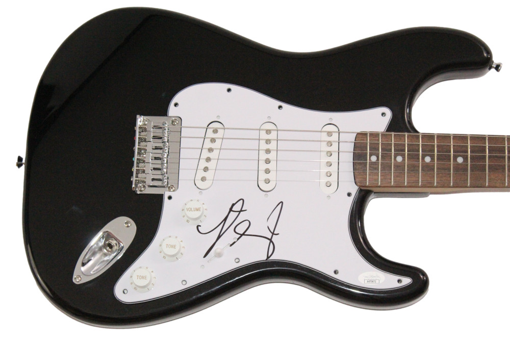 Lainey Wilson Signed Autograph Fender Guitar - Sexy Abby on Yellowstone JSA COA