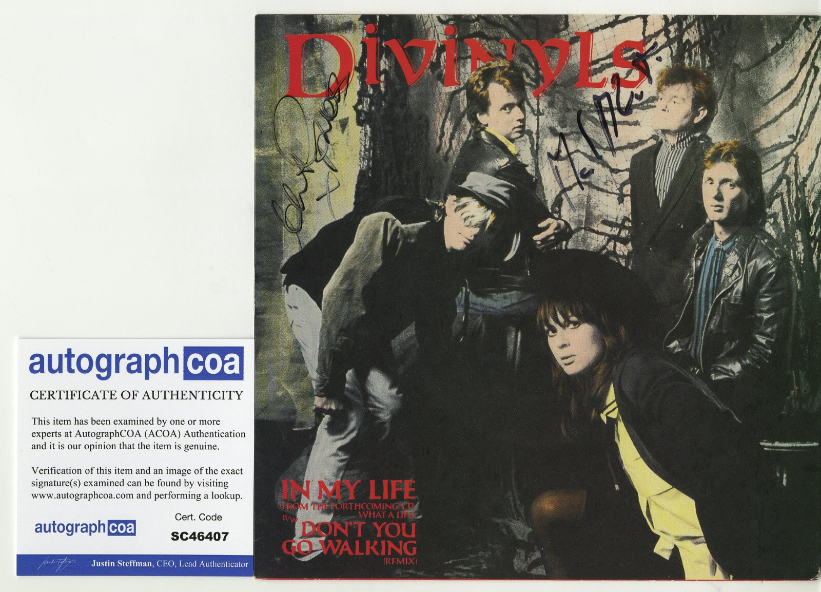 DIVINYLS, CHRISSY AMPHLETT MARK MCENTEE SIGNED VINYL 7″ ACOA IN MY LIFE COLLECTIBLE MEMORABILIA
