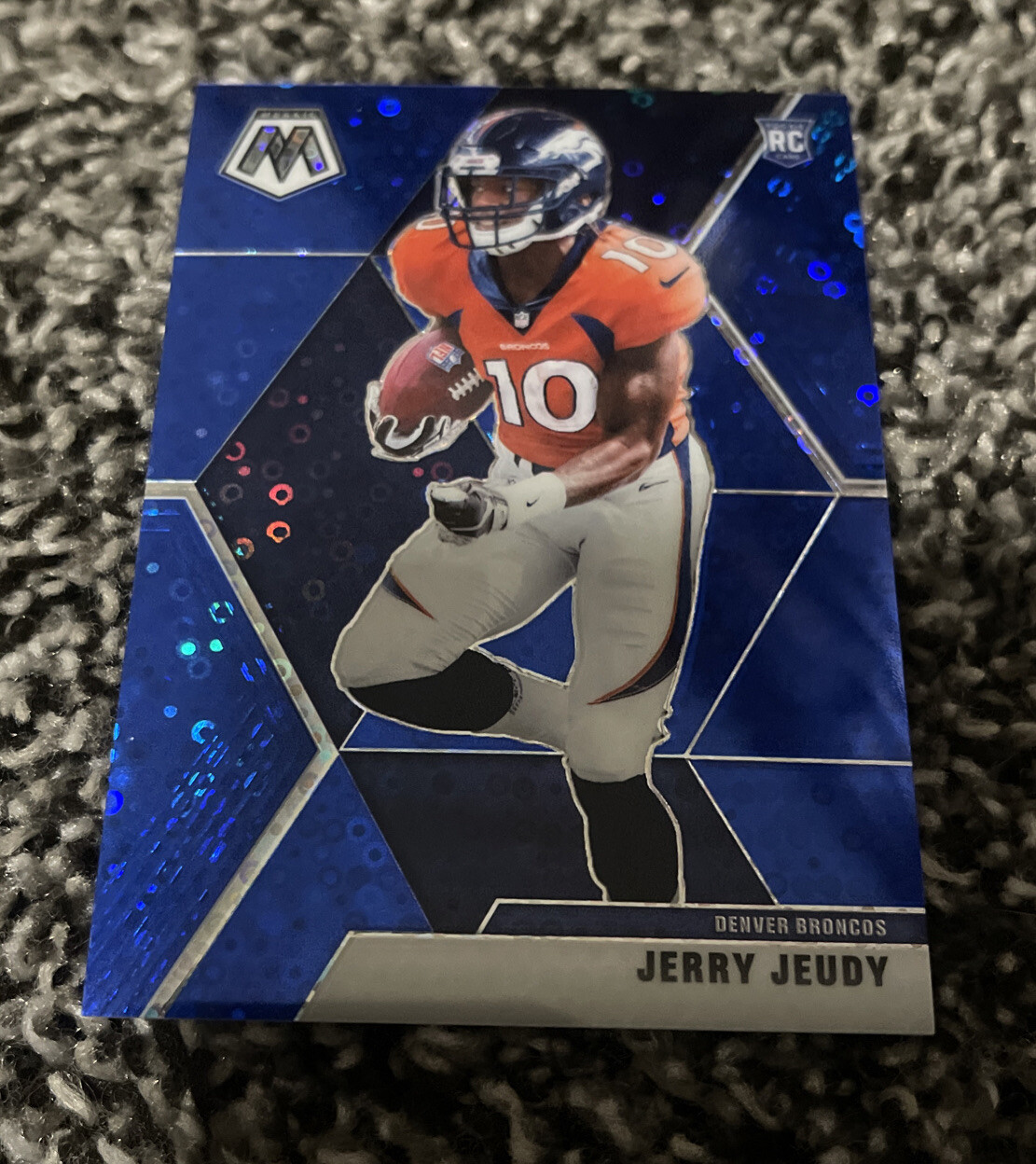 2020 Panini Mosaic Jerry Jeudy Blue No Huddle Prizm RC Rookie #40/75 Broncos

