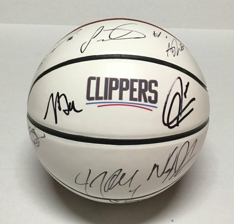 2016 LOS ANGELES LA CLIPPERS TEAM SIGNED AUTOGRAPHED BASKETBALL COA! REDICK++
 COLLECTIBLE MEMORABILIA