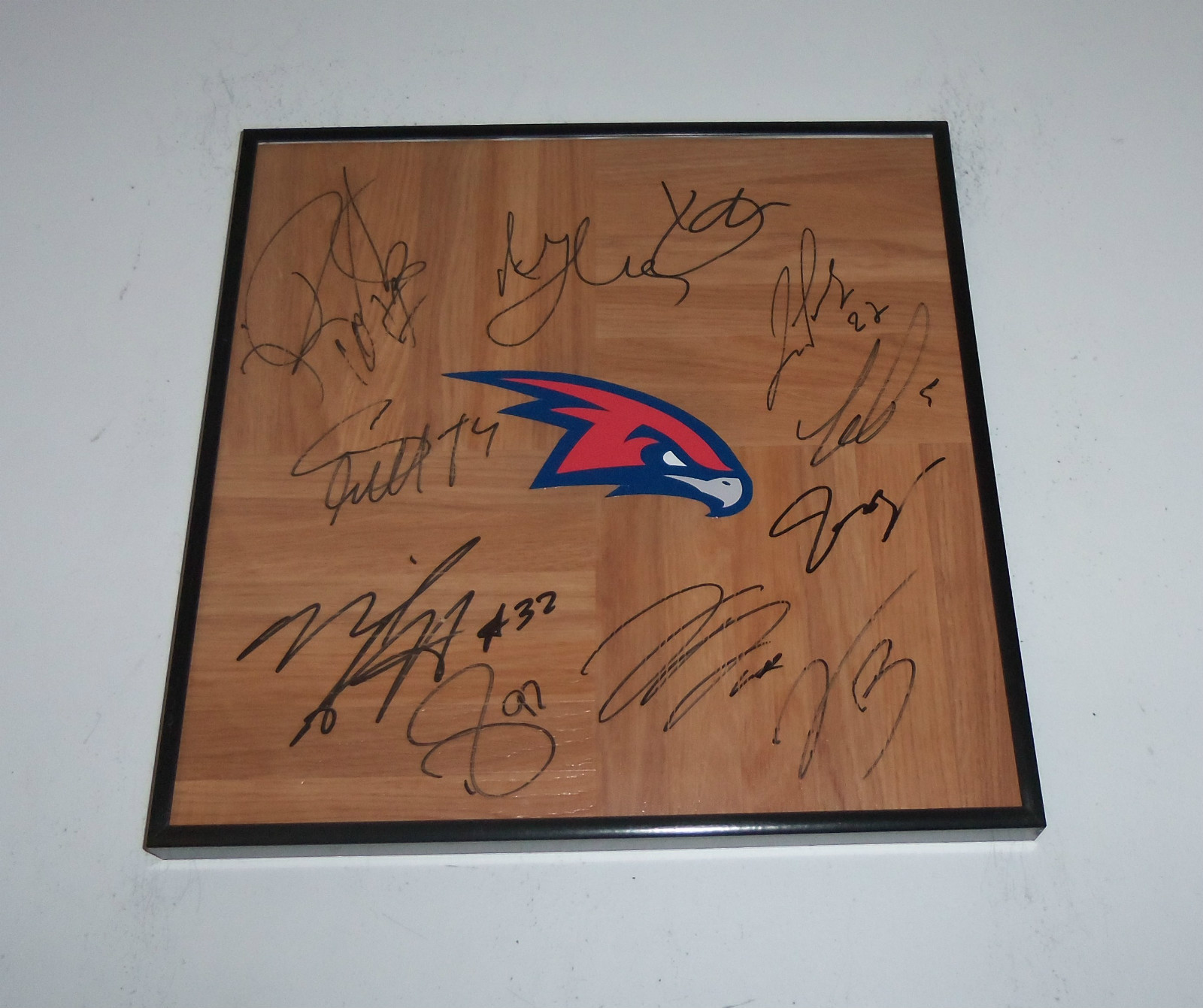 2013 ATLANTA HAWKS TEAM Signed Autographed FRAMED Basketball COA! JOSH SMITH+
