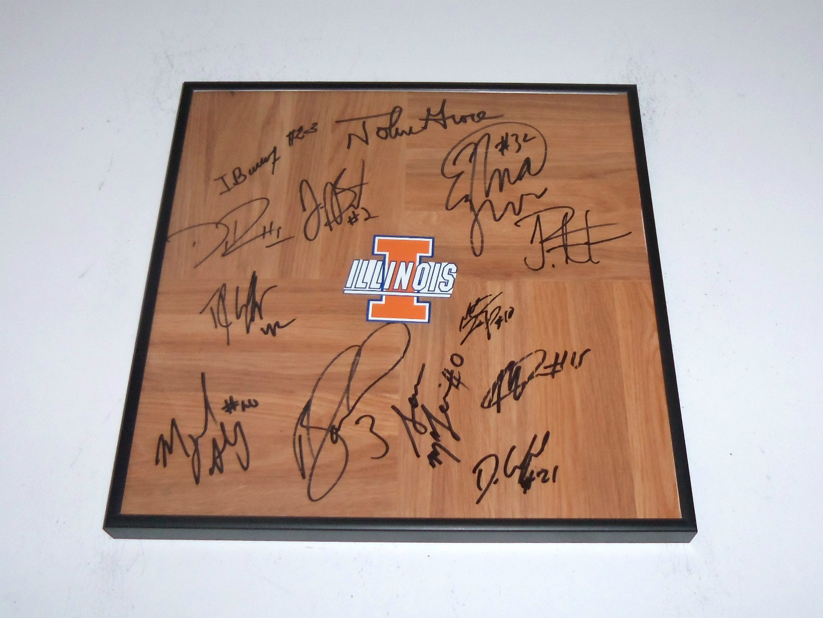 2013 ILLINOIS FIGHTING ILLIN Team Signed Autographed FRAMED Basketball Floor COA
