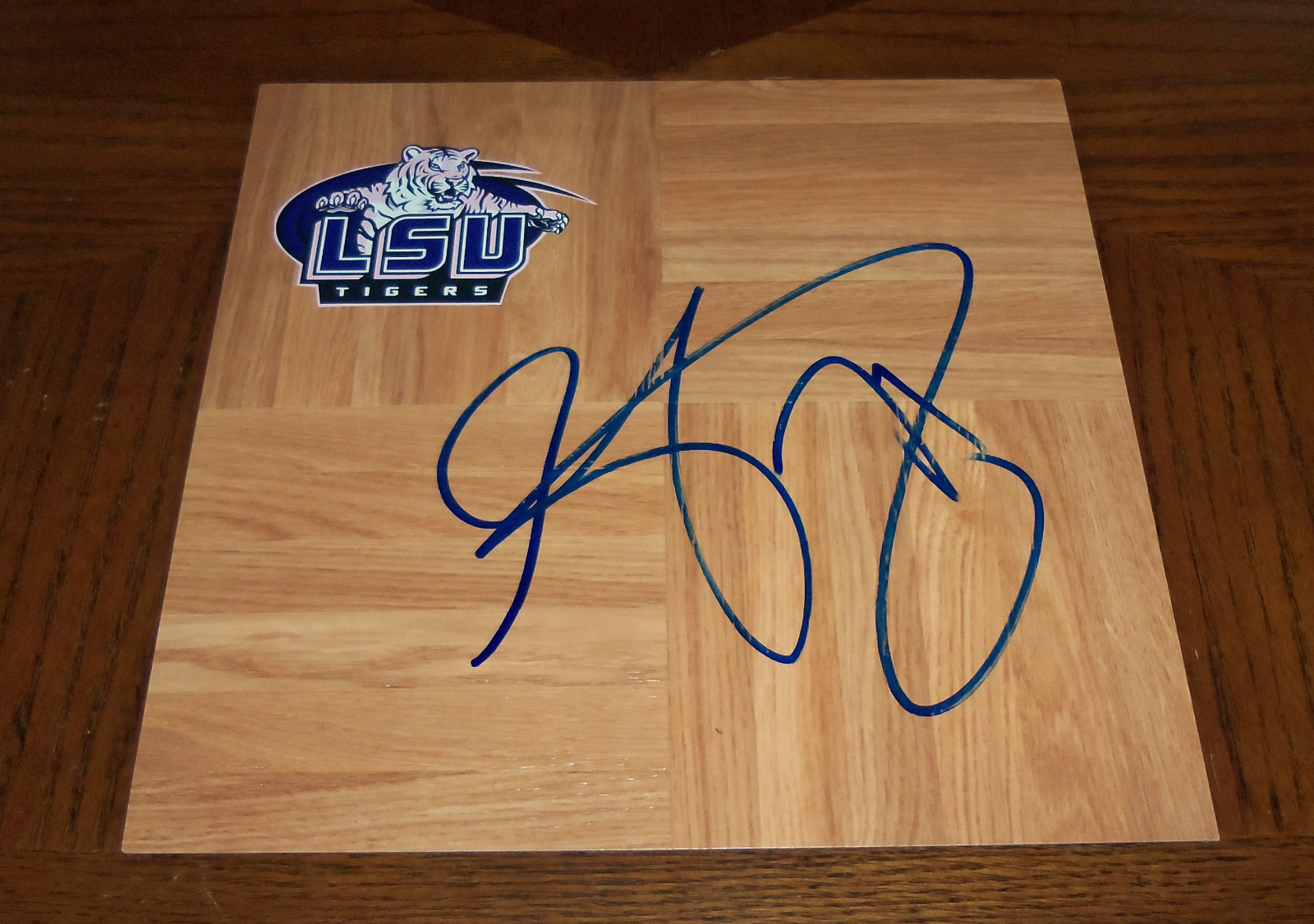 LSU Tigers GLEN DAVIS Signed Autographed Basketball Floor COA!
