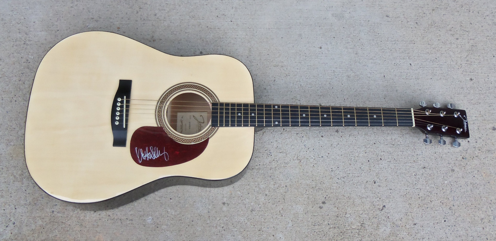 Love Makes Me Cry KRISTEN KELLY Signed Autographed Acoustic Guitar COA! PROOF
