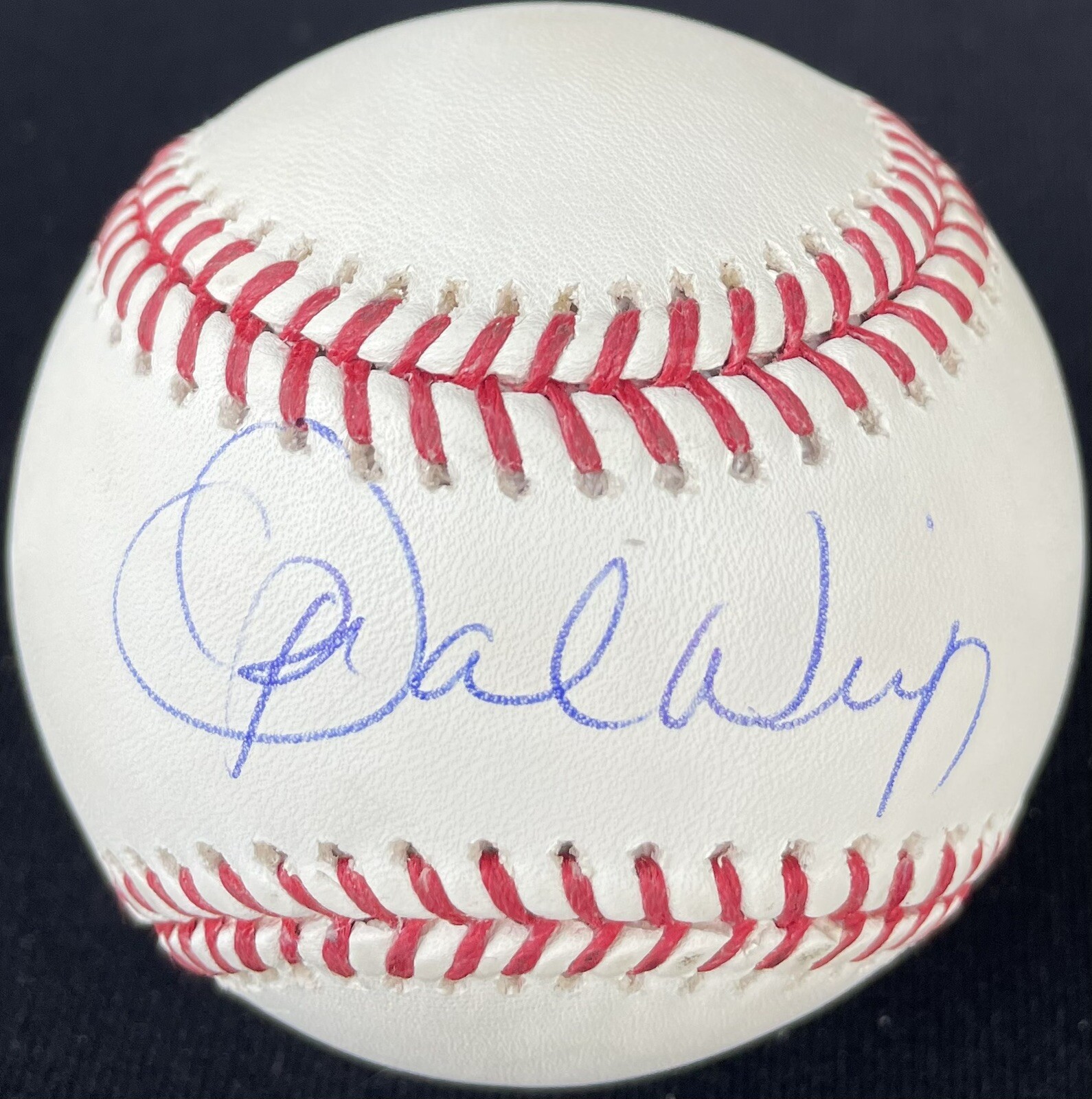 PSA/DNA Talk Show Host OPRAH WINFREY Signed Autographed OML Baseball SUPER RARE!
