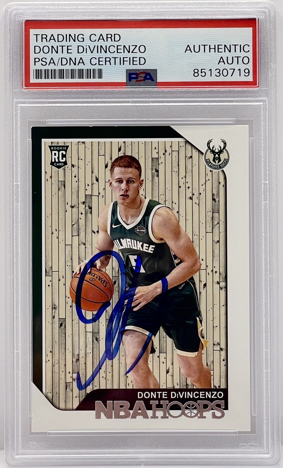 Donte DiVincenzo Signed 2018-19 NBA Hoops Rookie Card Knicks PSA/DNA Slabbed