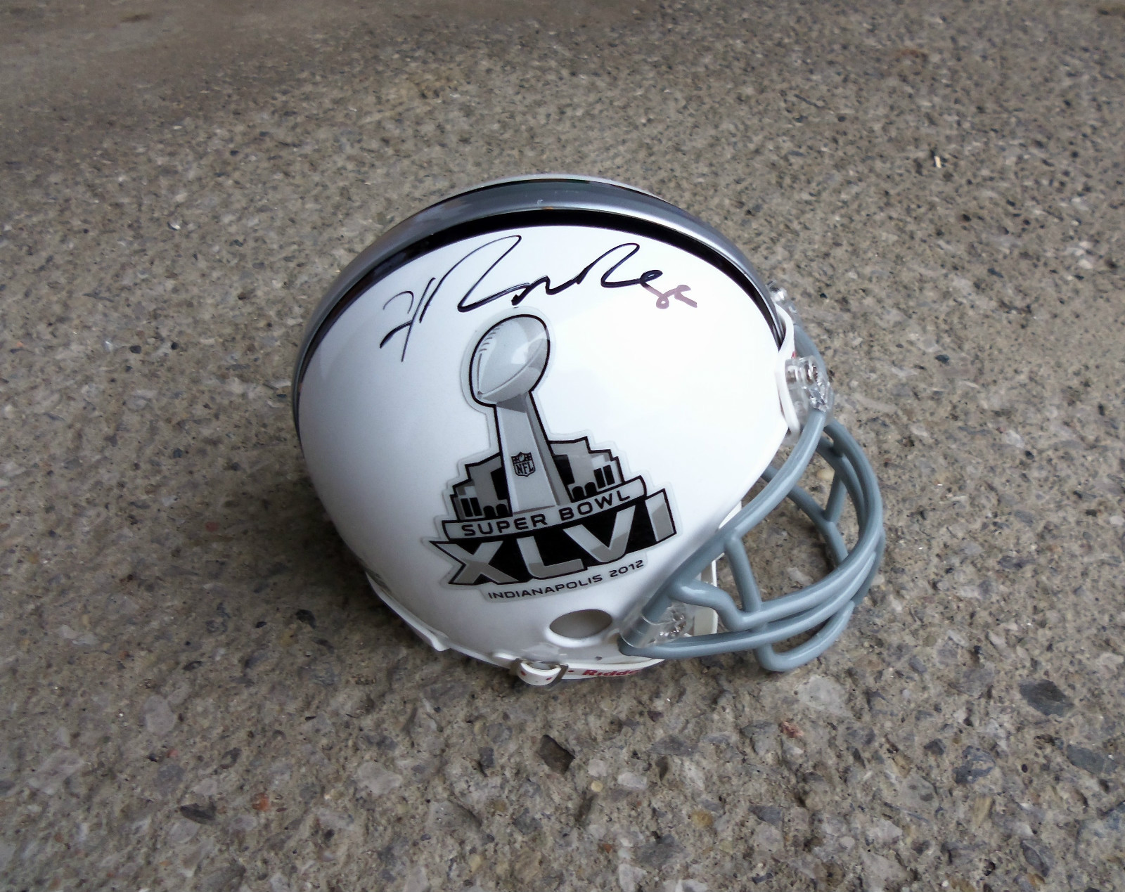 New York Giants HAKEEM NICKS Signed Autographed SUPERBOWL 46 Mini Helmet PROOF

