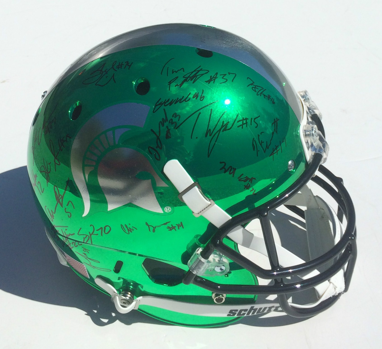MICHIGAN STATE SPARTANS TEAM Signed Autographed KELLY GREEN Football Helmet
