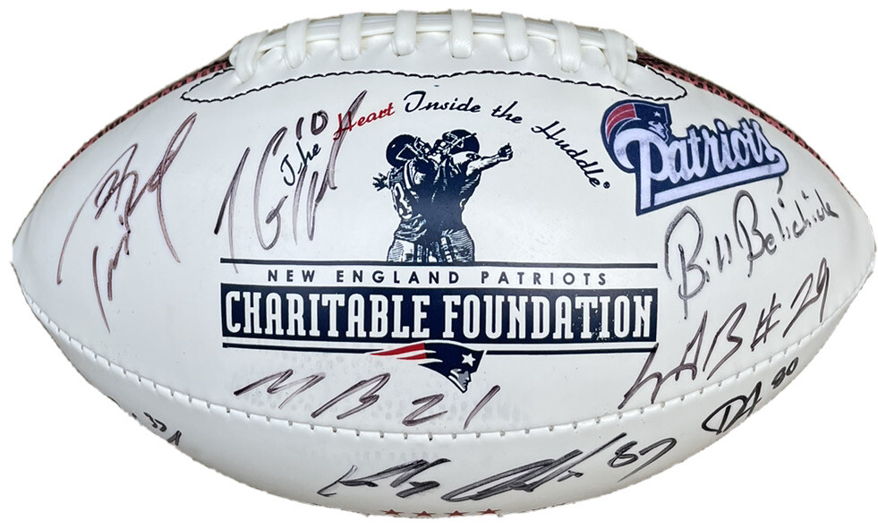 PSA/DNA New England Patriots Team Autographed Mini Football BELICHICK TOM BRADY
