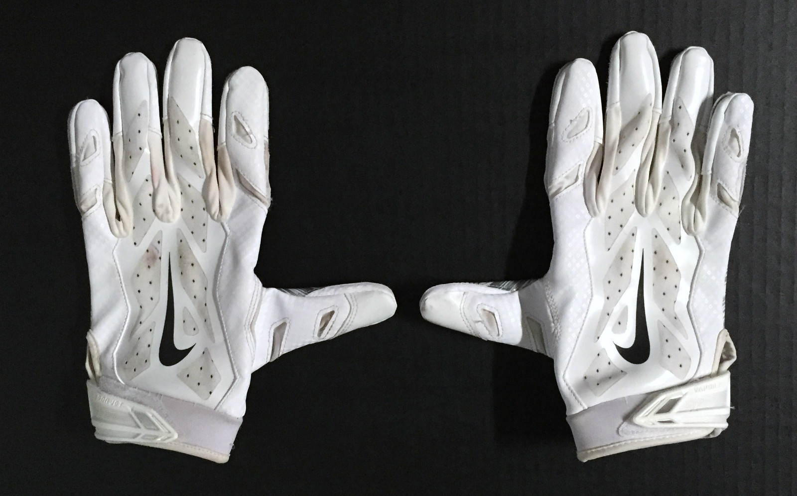 New York Giants #13 ODELL BECKHAM JR Official NIKE Football USED Gloves! PROOF!
