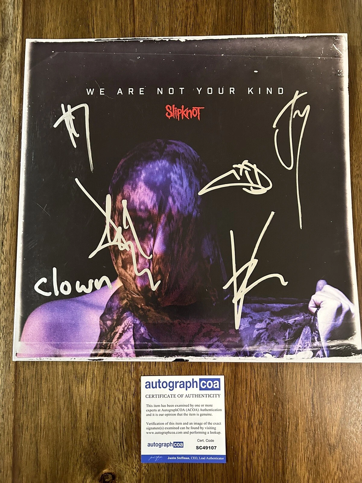‘SLIPKNOT’ SIGNED VINYL ALBUM ‘WE ARE NOT YOUR KIND’ CLOWN, SID, ROOT, MICK ACOA COLLECTIBLE MEMORABILIA