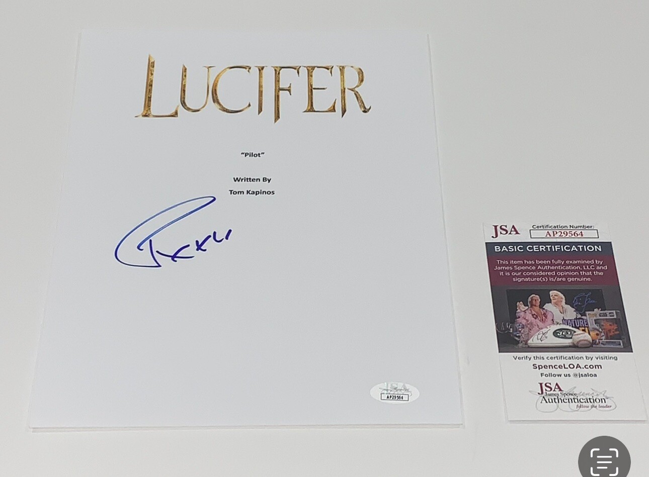 TOM ELLIS SIGNED LUCIFER PILOT EPISODE SCRIPT AUTOGRAPHED JSA COA ...