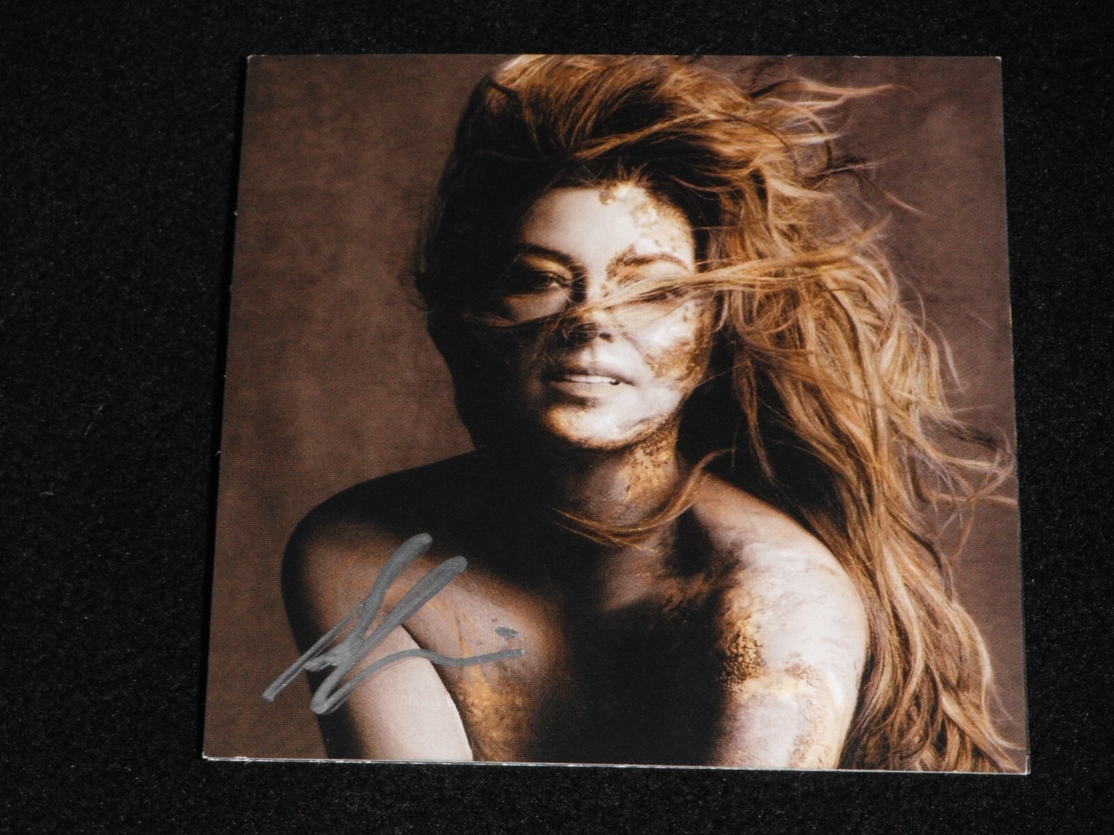 SHANIA TWAIN SIGNED QUEEN OF ME CD COVER INSERT 90S COUNTRY
