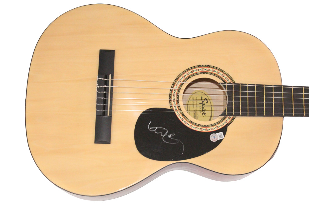 Willie Nelson Signed Autograph Full Size Fender Acoustic Guitar w/ Beckett COA
