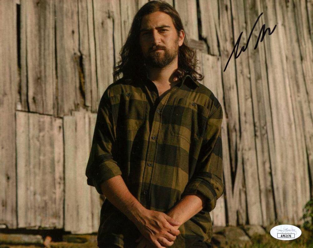 Noah Kahan Signed Autograph 8x10 Photo - Stick Season Dial Drunk Singer JSA COA