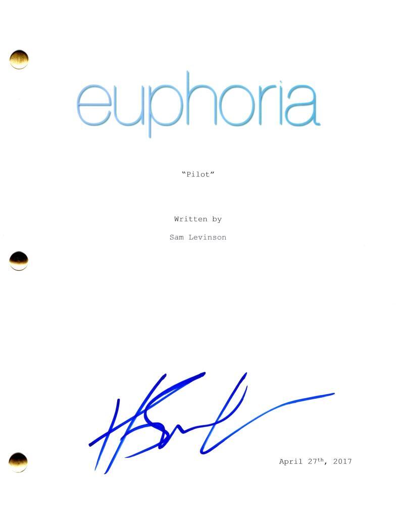 Hunter Schafer Signed Autograph Euphoria Pilot Script Screenplay - Jules Vaughn
