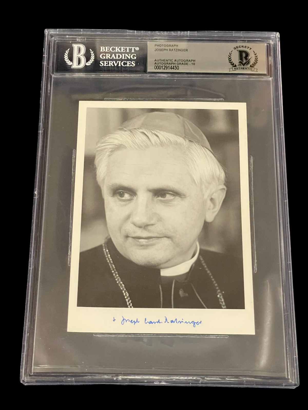 Pope Benedict Joseph Ratzinger Signed Autograph Photo BAS Beckett Slab Mint 10