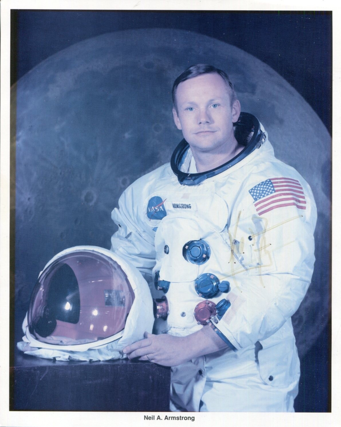 Neil Armstrong NASA Astronaut Apollo Moonwalker Signed Autograph Photo Zarelli