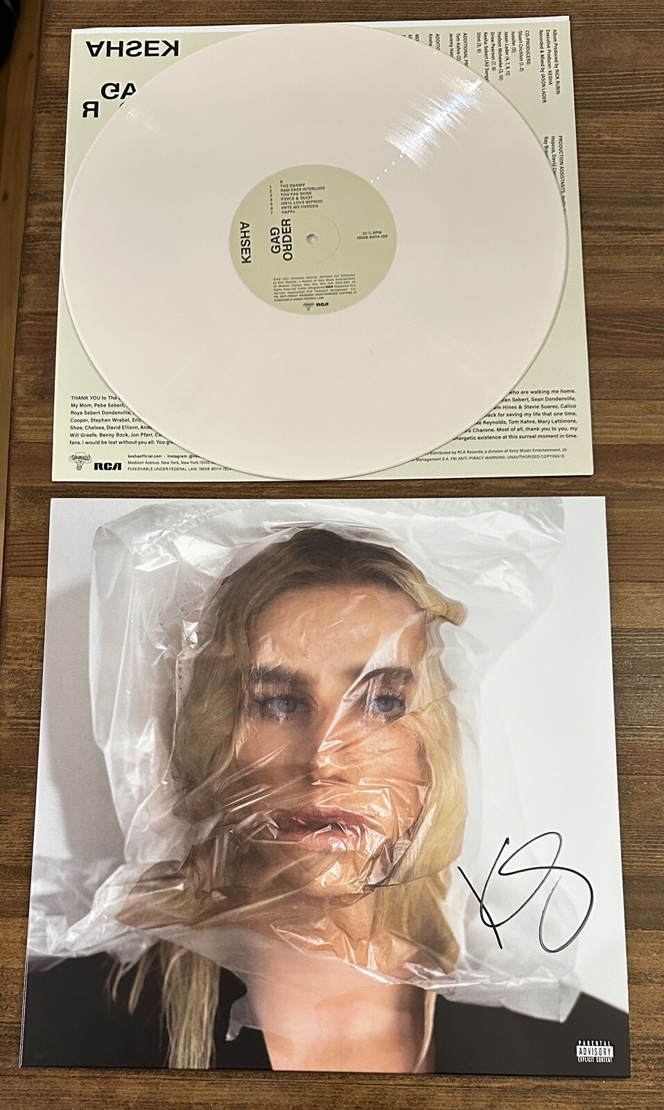 KESHA Signed Gag Order Bone Colored Vinyl LP Autographed BAS Beckett Certified