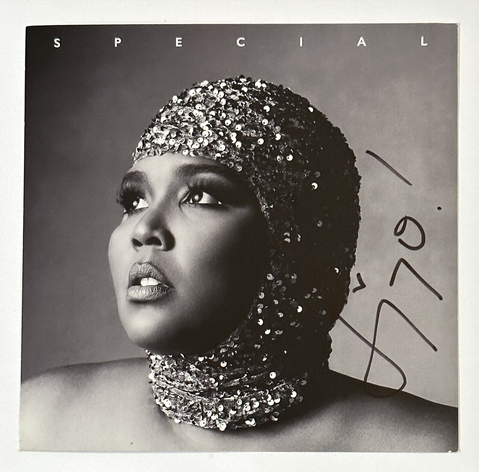Lizzo SIGNED AUTOGRAPHED Special CD Cover Art Card Purchased From Official UK #3
