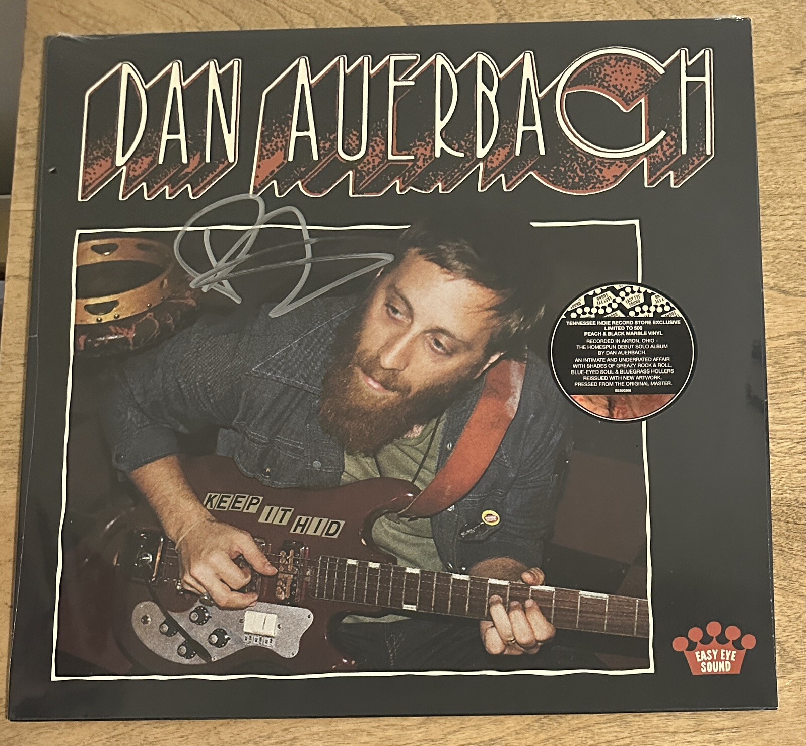 DAN AUERBACH SIGNED VINYL KEEP IT HID TENNESSEE PEACH VINYL /500 AUTOGRAPH LP COLLECTIBLE MEMORABILIA