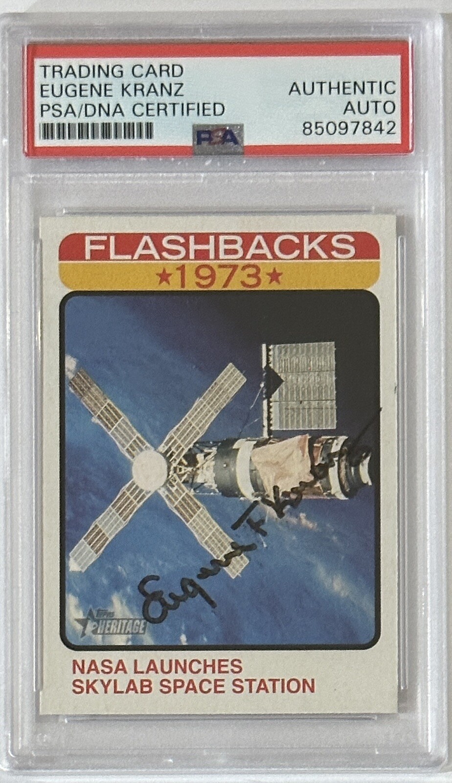 2022 TOPPS HERITAGE GENE EUGENE KRANZ SIGNED PSA DNA COA AUTOGRAPH NASA DIRECTOR