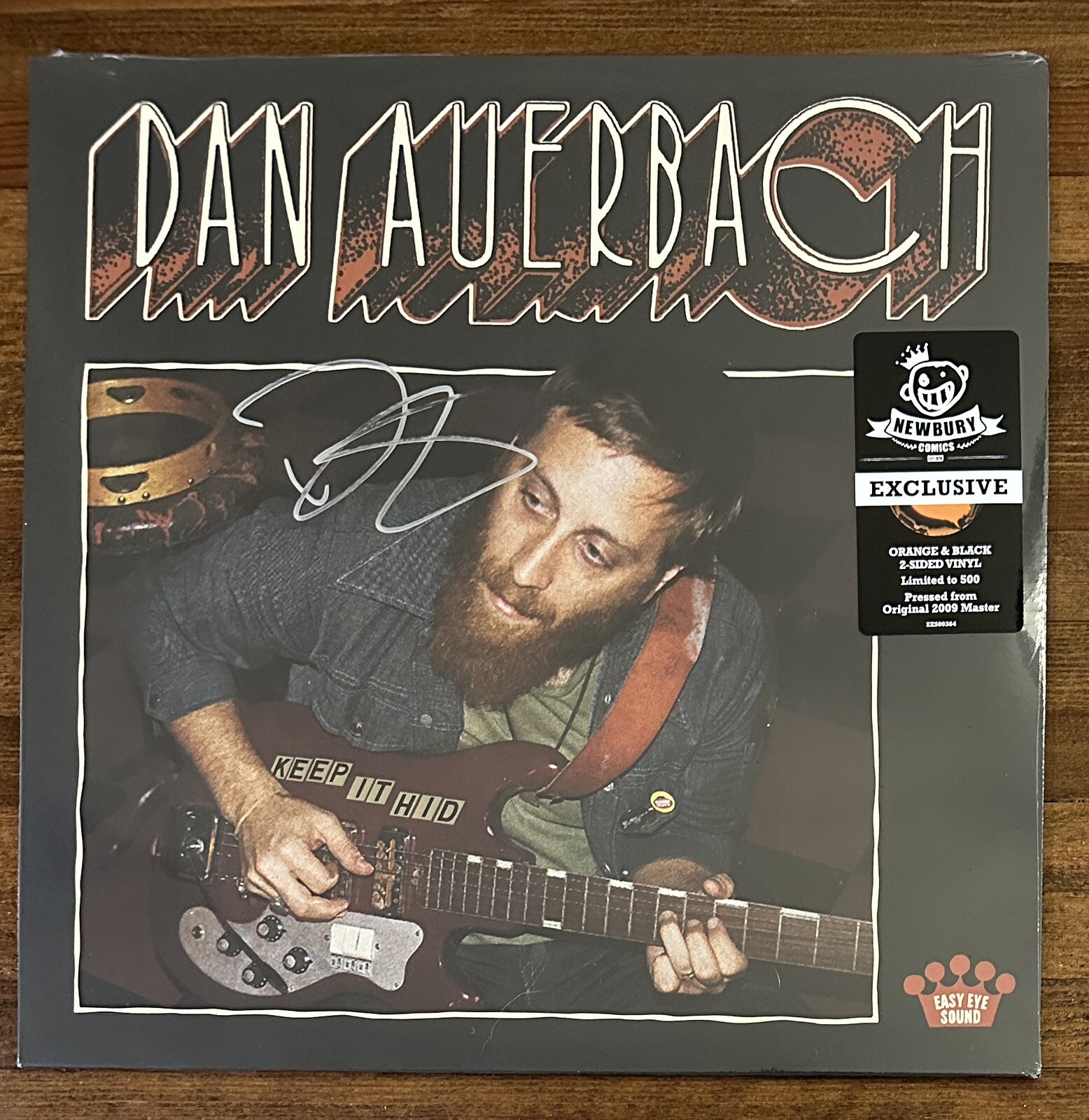 DAN AUERBACH SIGNED VINYL LP KEEP IT HID ORANGE BLACK AUTOGRAPH BECKETT BAS COA COLLECTIBLE MEMORABILIA
