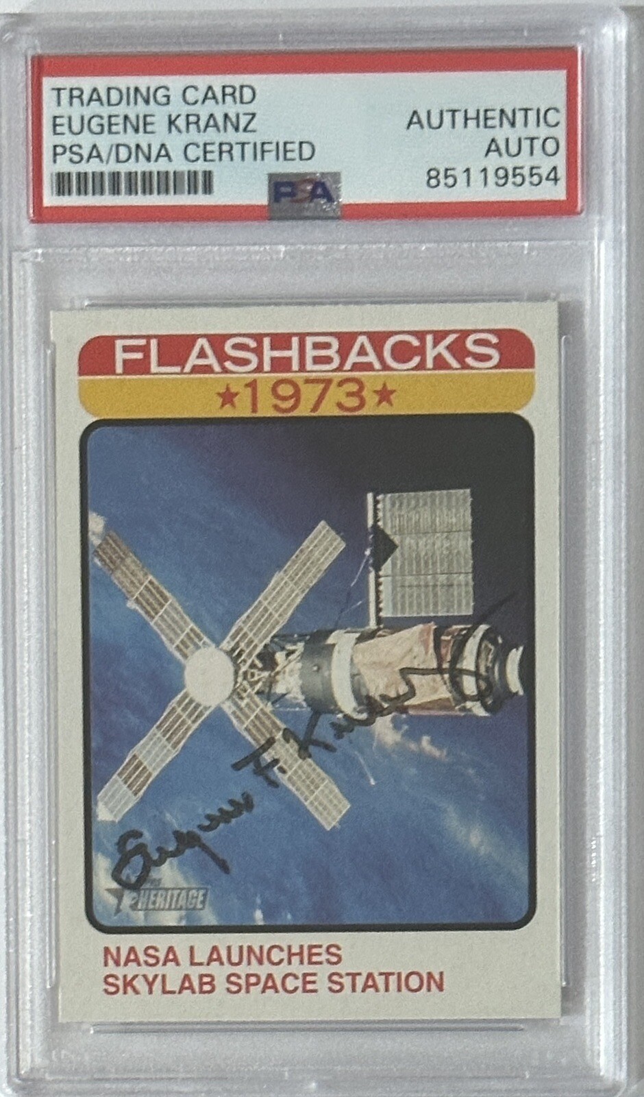 2022 TOPPS HERITAGE GENE EUGENE KRANZ SIGNED PSA DNA COA AUTOGRAPH NASA DIRECTOR
