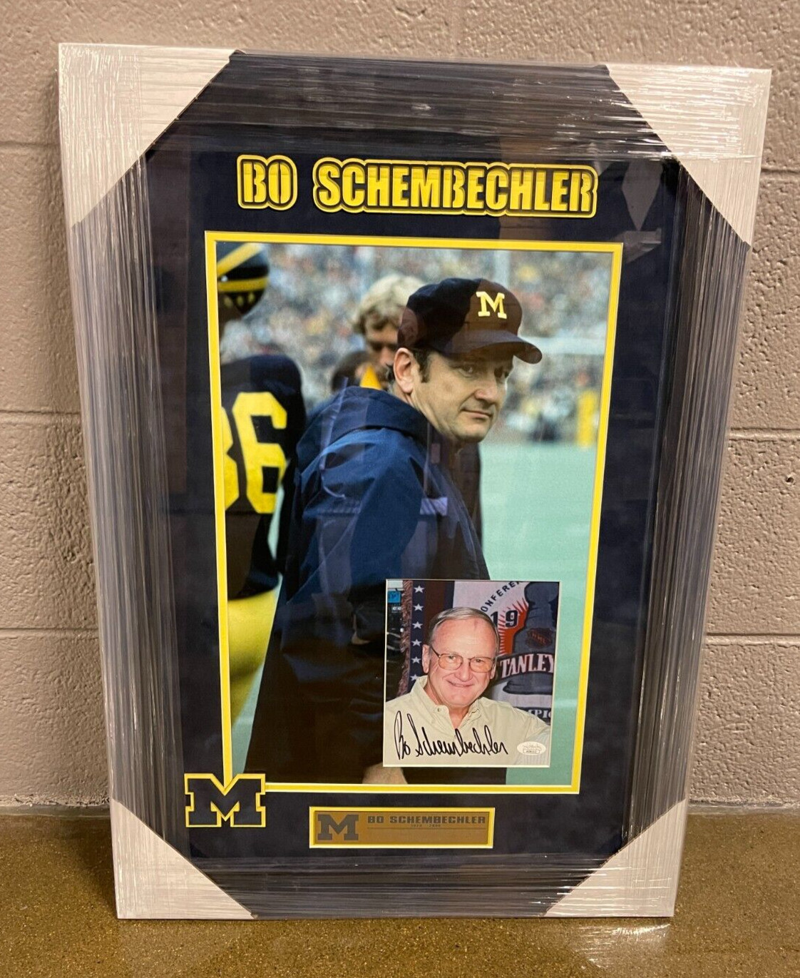 Bo Schembechler Signed Michigan Wolverines Framed Photo Display JSA COA