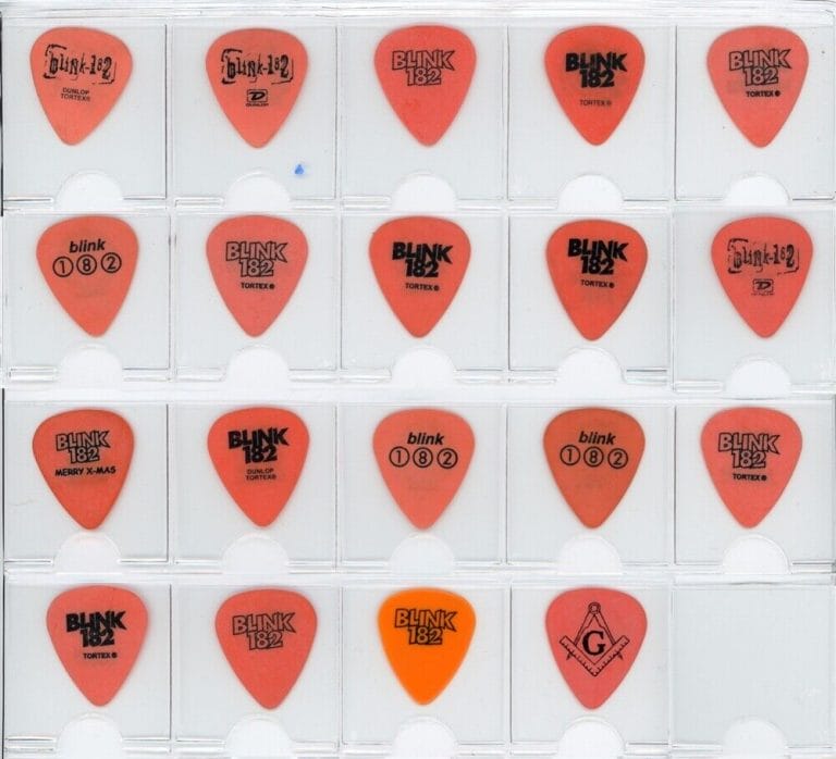 Blink 182 Tom DeLonge Guitar Pick Set of 19 Picks - Collection Special ...