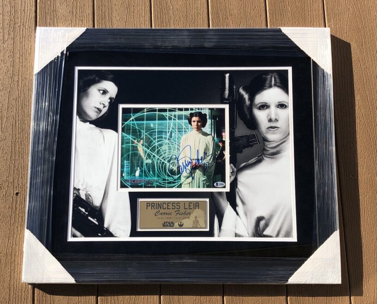 CARRIE FISHER SIGNED STAR WARS PRINCESS LEIA FRAMED 8×10 PHOTO BECKETT COA COLLECTIBLE MEMORABILIA