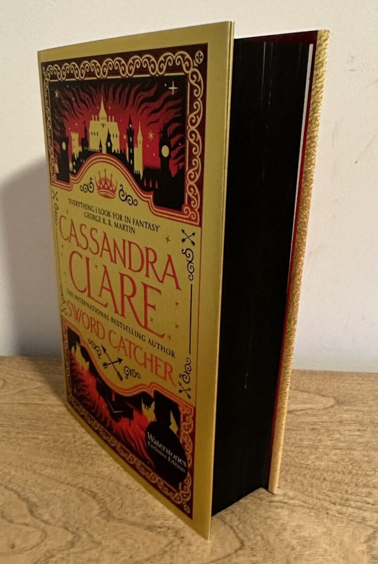 Cassandra Clare Sword Catcher 2023 Hardcover Sprayed Edges Waterstones Exclusive Autographia