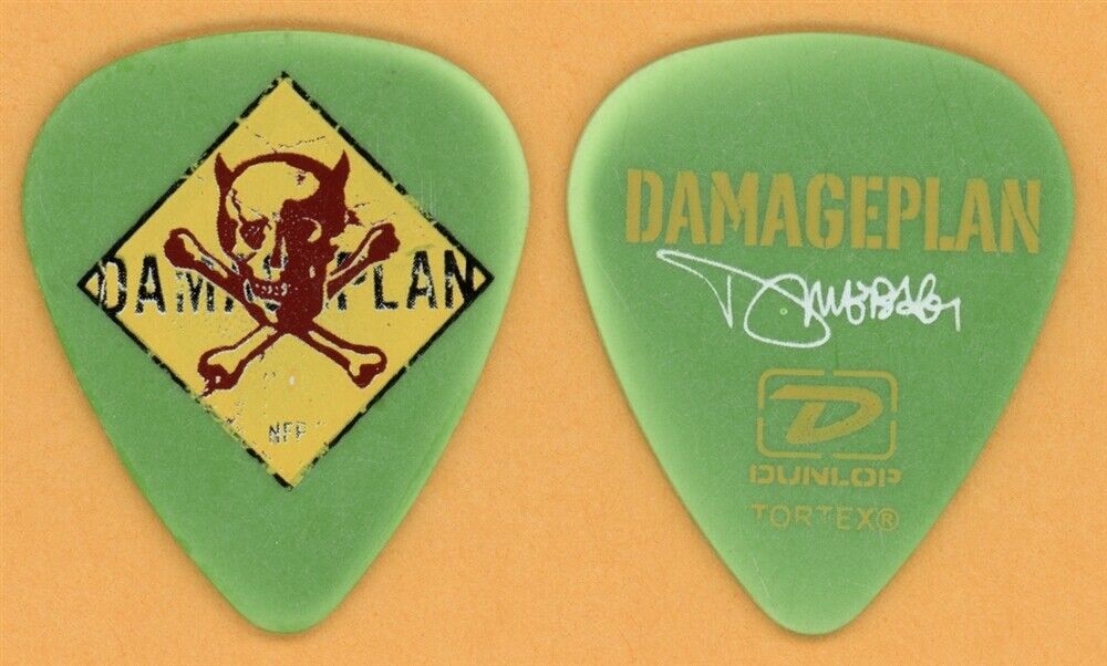 Damageplan Dimebag Darrell Stage Worn Guitar Pick 2004 New Found