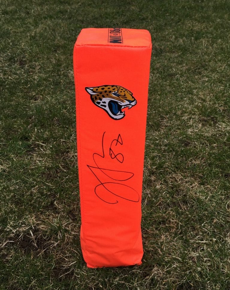 JACKSONVILLE JAGUARS #80 JULIUS THOMAS SIGNED AUTOGRAPHED FOOTBALL PYLON COA!
 COLLECTIBLE MEMORABILIA