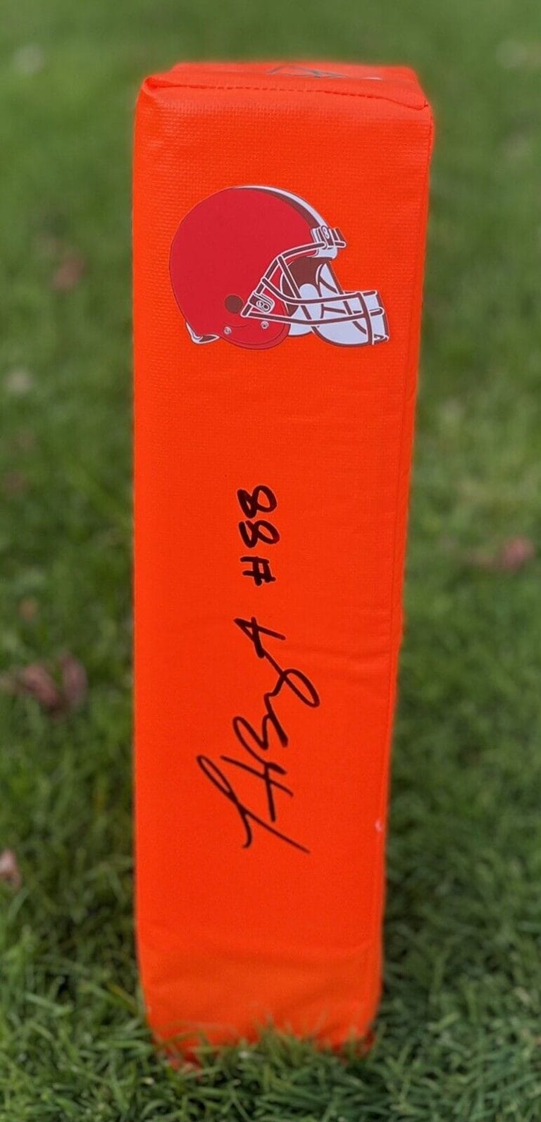 JSA CLE BROWNS #88 HARRISON BRYANT SIGNED AUTOGRAPHED OFFICIAL FOOTBALL PYLON
 COLLECTIBLE MEMORABILIA