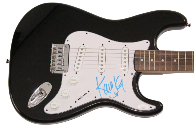 KAROL G SIGNED AUTOGRAPH BLACK FENDER ELECTRIC GUITAR – OCEAN KG0516 W/ JSA COA COLLECTIBLE MEMORABILIA