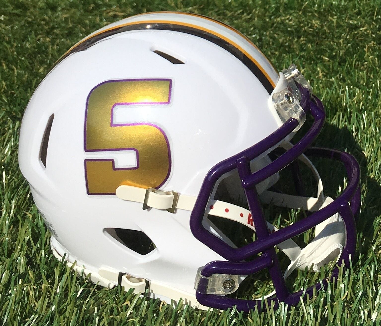 Louisana State LSU Tigers CHROME Mini SPEED Football Helmet UN SIGNED #5 GUICE
Opens in a new window or tab