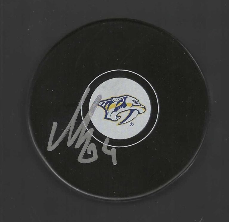 MIKAEL GRANLUND SIGNED NASHVILLE PREDATORS PUCK COLLECTIBLE MEMORABILIA