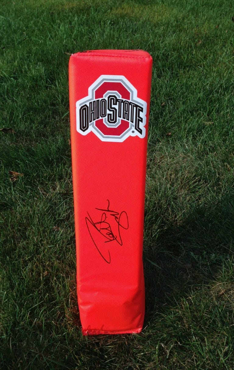 OHIO STATE BUCKEYES ROBERT SMITH SIGNED AUTOGRAPHED FOOTBALL PYLON COA! PROOF
 COLLECTIBLE MEMORABILIA