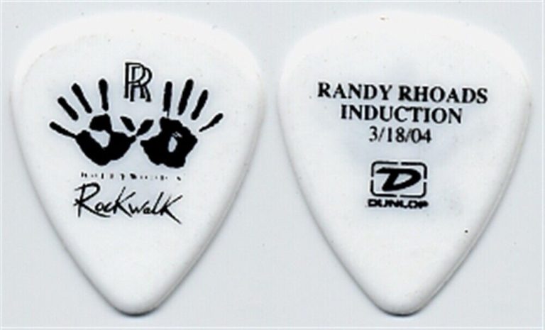 RANDY RHOADS 2004 ROCK WALK OF FAME INDUCTION COLLECTIBLE GUITAR PICK COLLECTIBLE MEMORABILIA