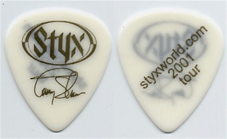 Styx 2001 Styxworld tour issued signature band Tommy Shaw stage Guitar ...