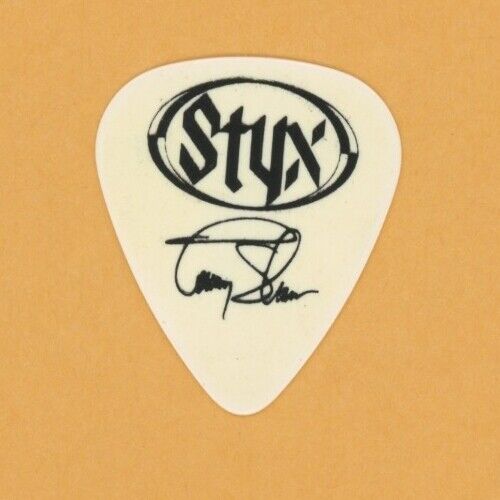 Styx 2007 UK concert tour band memorabilia Tommy Shaw signature Guitar ...