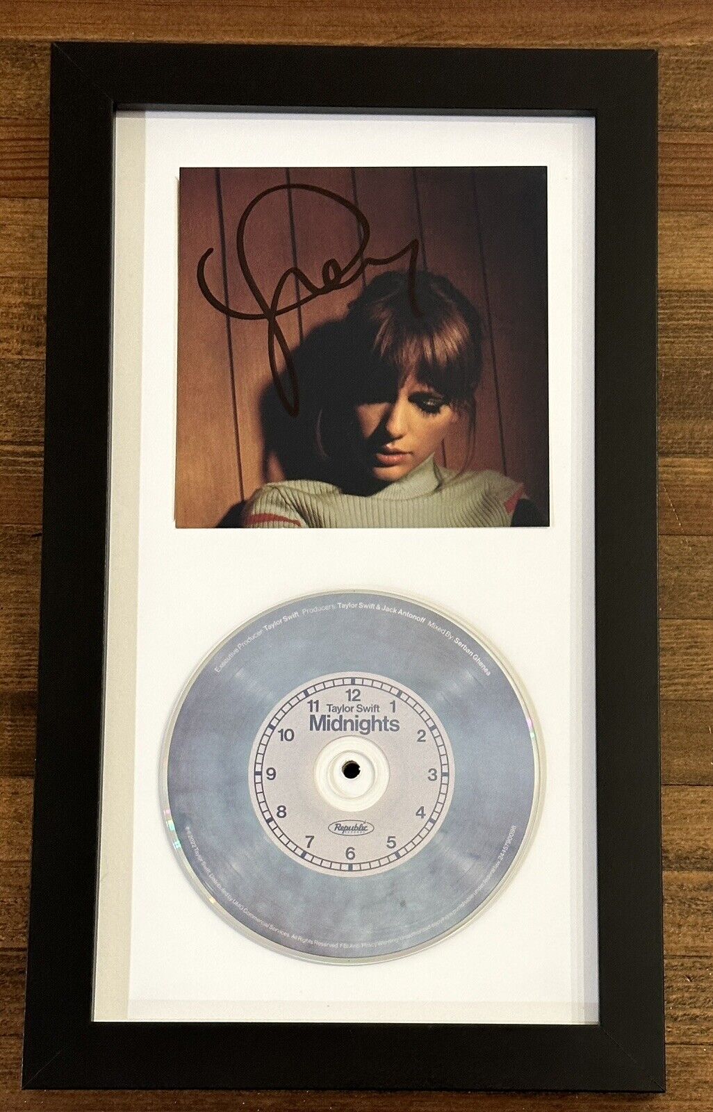 Taylor Swift Midnights Blue Cd & Autographed & Frame Photograph Bas Coa 