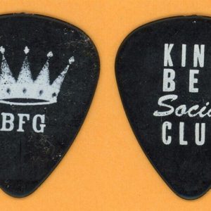 ZZ Top Rev Billy Gibbons Vintage Tour Guitar Pick
Opens in a new window or tab