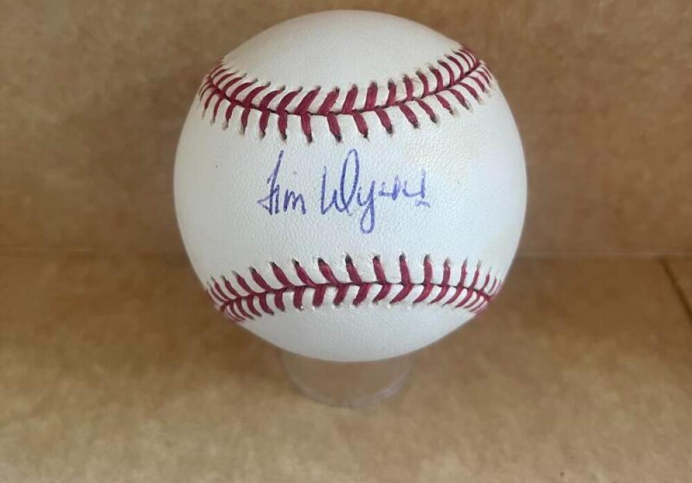 JIM WYNN ASTROS/DODGERS/YANKEES SIGNED AUTOGRAPHED ML. BASEBALL BECKETT AUTH