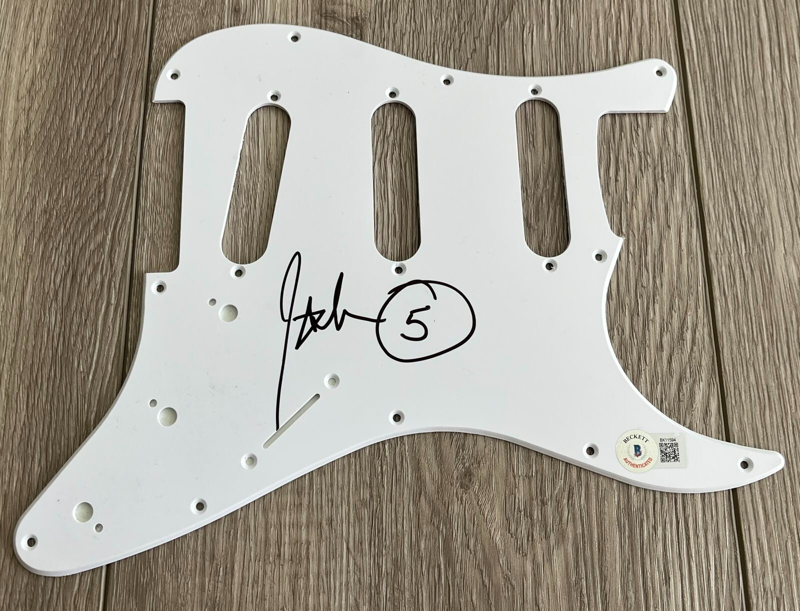 JOHN 5 MOTLEY CRUE ROB ZOMBIE BAND SIGNED GUITAR PICKGUARD w/PROOF & BECKETT COA
