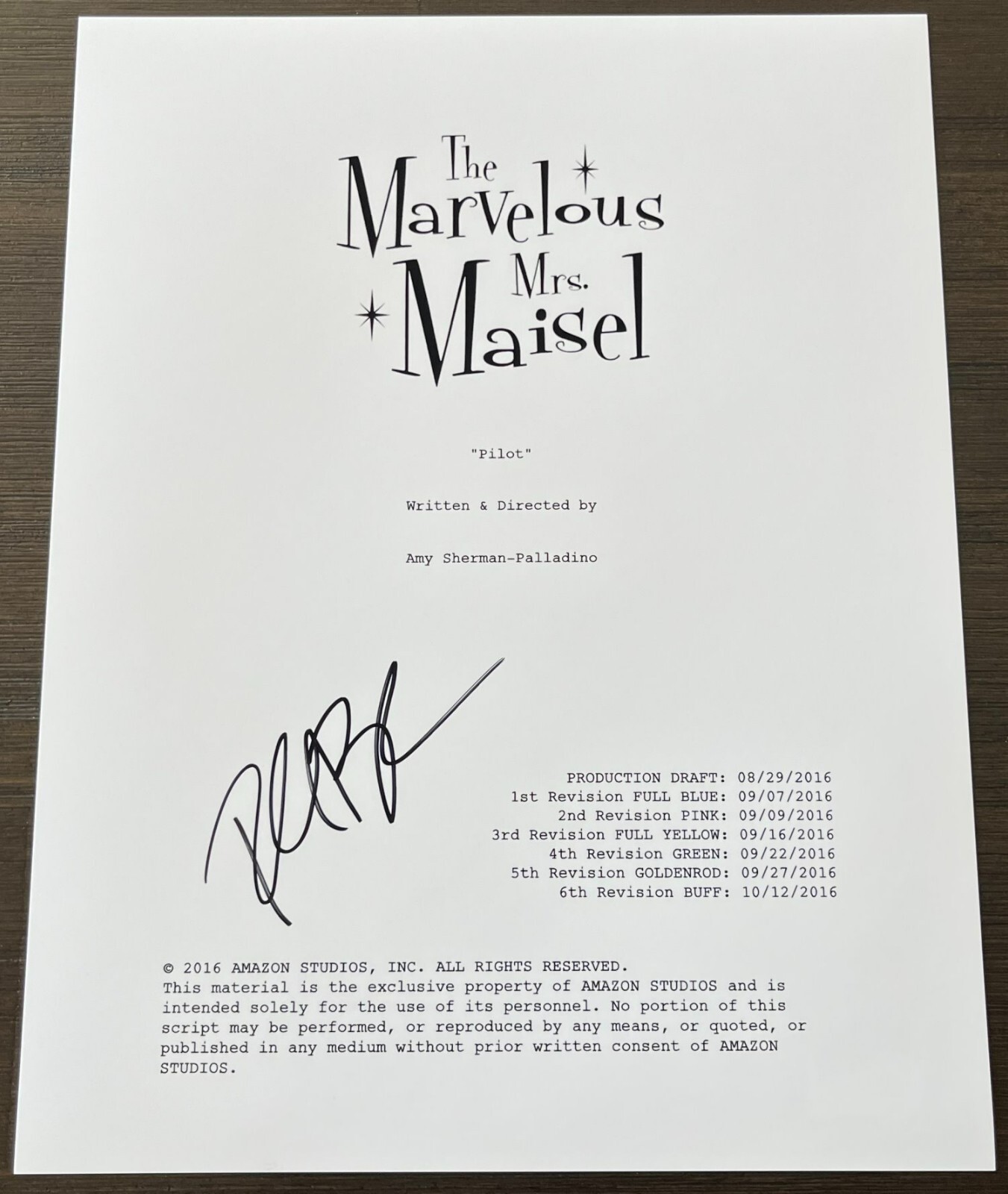RACHEL BROSNAHAN SIGNED THE MARVELOUS MRS. MAISEL SCRIPT EXACT PROOF BECKETT COA